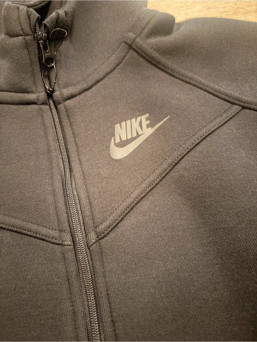 NWOT Nike Kids Black Full-Zip Tech Fleece Hoodie